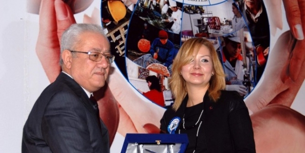 Sanko’ya Teşekkür Plaketi