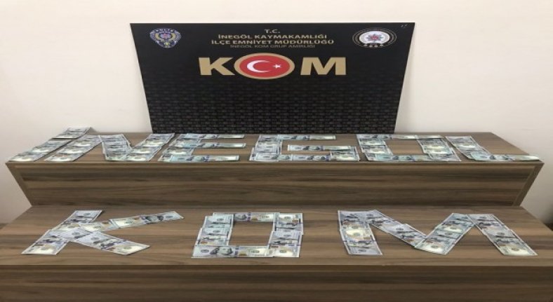 Bursa'da piyasaya sahte dolar sürmeye çalışan kişi yakalandı