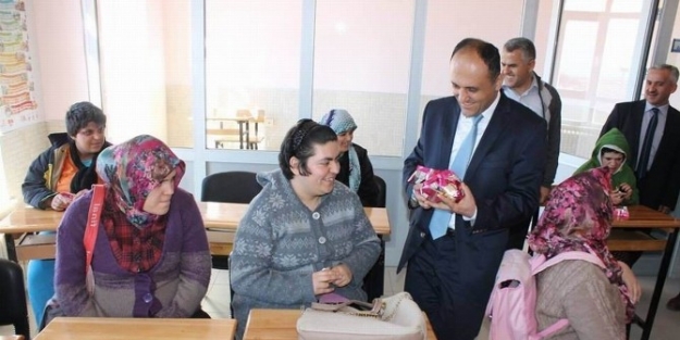 Özel Çocuklardan Başkan Özaltun’a Ziyaret