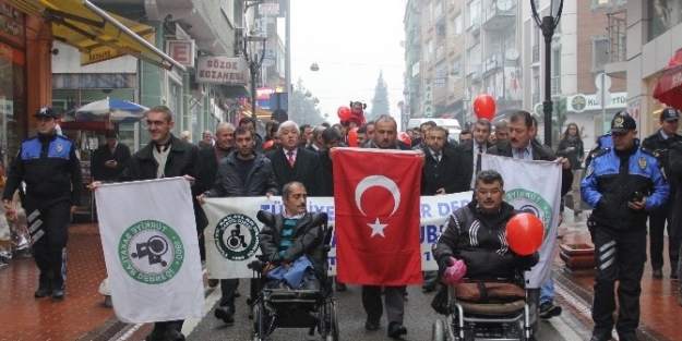 Bartın’da Engelliler Günü Yürüyüşü Düzenlendi