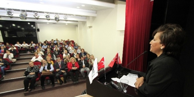 Minik Kalemler Atatürk’ü Yazdı