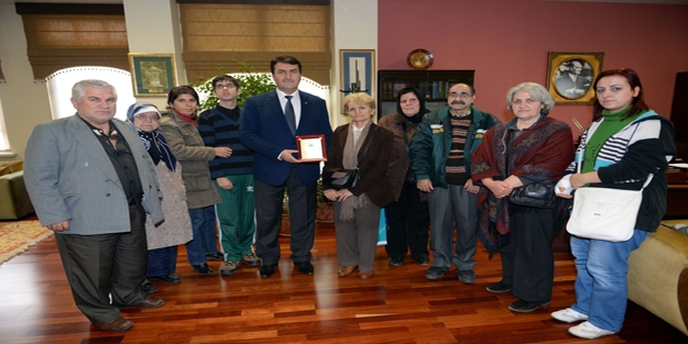 Dündar'a anlamlı ziyaret!