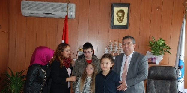 Engelli Öğrencilerden Milli Eğitim’e Ziyaret