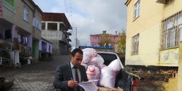 Kulp Kaymakamlığı Kobanili Ailelere Gıda Yardımında Bulundu