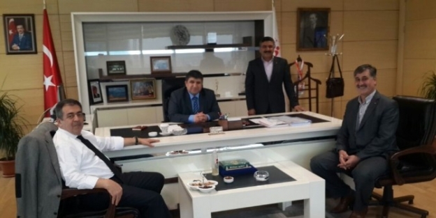 Balıkesir’ De Gençlik Ve Spor Bakanlığı Projeleri Hız Kazandı