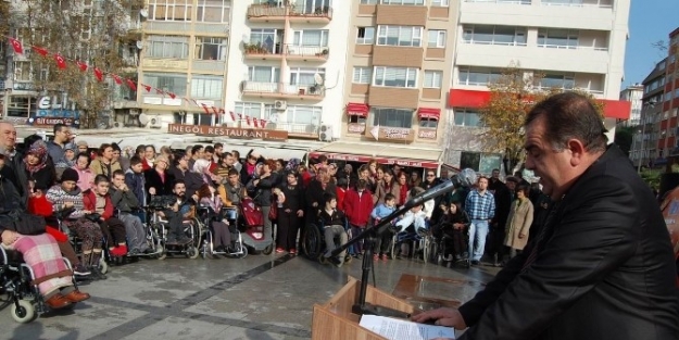 Bandırma’da Engelliler Günü Etkinliği