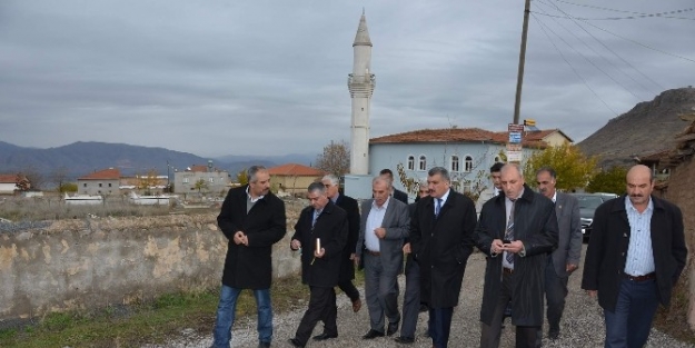 Başkan Selahattin Gürkan, Erenli Mahallesi’nin Sorunlarını Dinledi