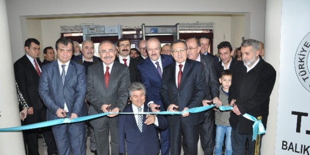 Balıkesir’de Gravür Ve Hat Sergisi