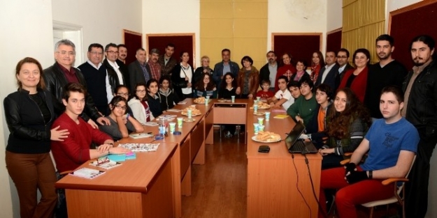 Ato’dan Hekim Çocuklarina "sinema Atölyesi" Çalişmasi