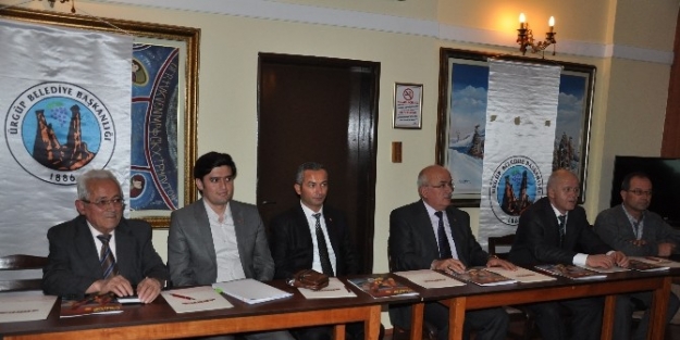 Belediye Başkanı Yıldız, Gazetecilerle Buluştu