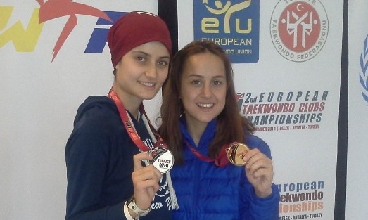 Selçuk’un Milli Sporcularından Altın Ve Gümüş Madalya