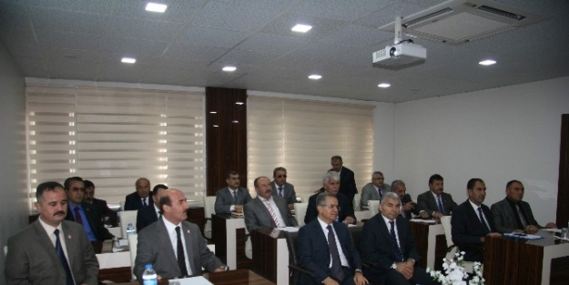 İl Özel İdaresi Toplandı