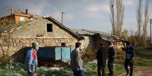 Çubuk Belediyesi, Ahır Ve Çiftlikleri Denetliyor