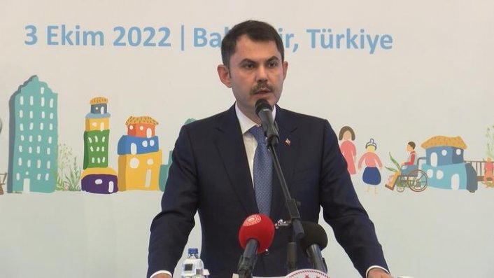 Bakan Kurum: "Cumhurbaşkanımız konut amaçlı arsa sayısını 1 milyona çıkarma talimatını verdi"