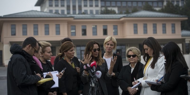 “Sarayı gezdim benim evim daha şaşalı"