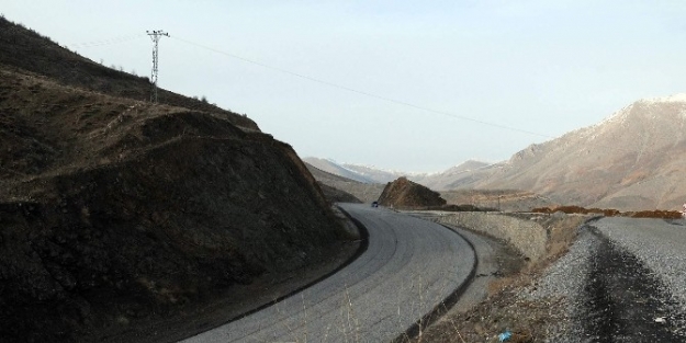 Adıyaman-çelikhan-yeşilyurt- Malatya Yolu Trafiğe Açıldı