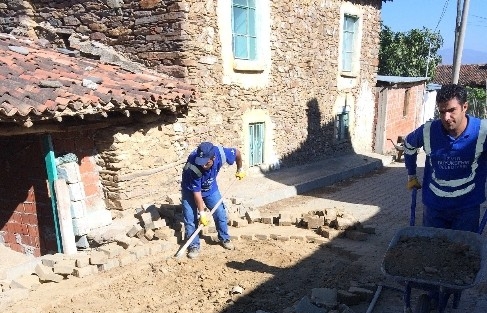 Tire’nin Mahalleleri Şantiyeye Döndü
