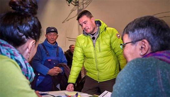 Eski polis başbakan oldu