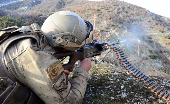 Hakkari'de 4 terörist etkisiz hale getirildi