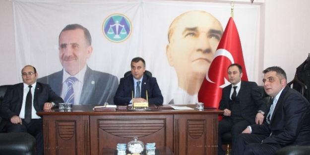 Merkez Parti Erzurum İl Başkanlığı, Palandöken Ve Yakutiye İlçe Başkanlarını Tanıttı