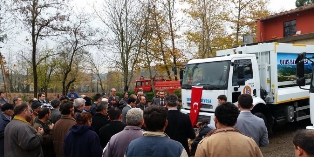 Ulus’ta Yeni Çöp Aracı Ve Arazöz Hizmete Başladı