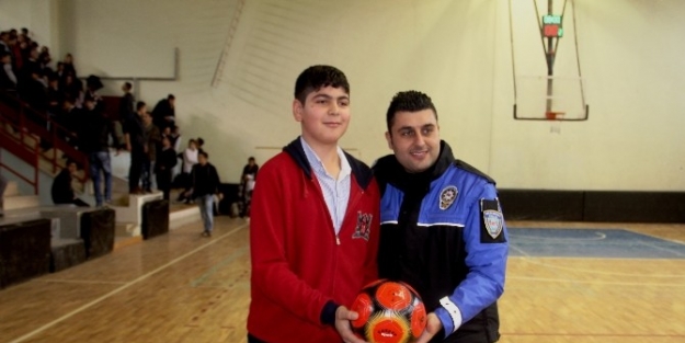 Iğdir’da Liselerarası Basketbol Turnuvası
