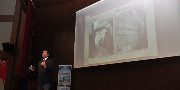 Üniversite Öğrencilerine Turizm Dersi