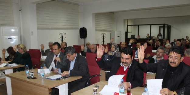 Efeler Belediyesi 2014 Yılı Son Meclis Toplantısı Yapıldı