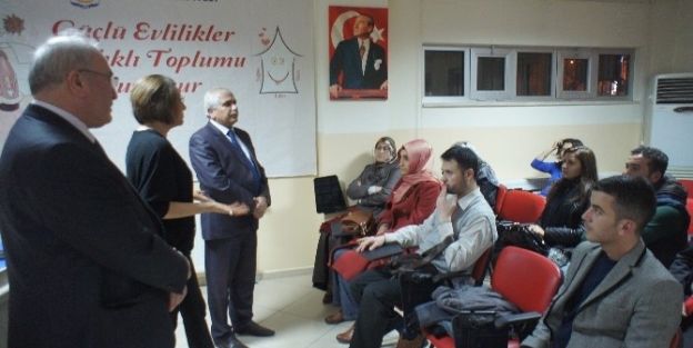 Denizli’de Evlilik Okulu’nda Yeni Dönem Başladı