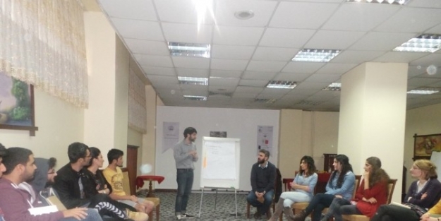 Doğulu Gençler Muş’ta Buluştu