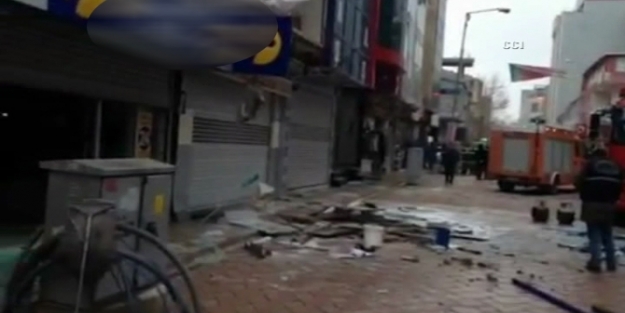 Korkutan patlama: 4 yaralı