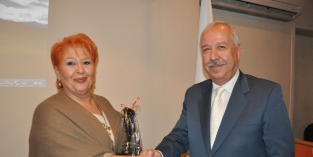 Zonguldak Belediyesi’nde Yerel Yönetimlerde İletişim Konusu Üzerine Eğitim Semineri Verildi