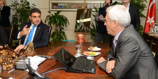 Milletvekili Oran Bozbey'i ziyaret etti