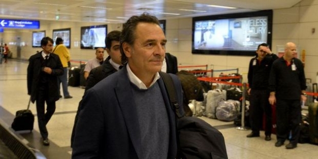 Prandelli'den Galatasaray'a faiz darbesi!