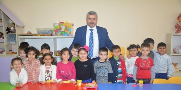 Başkan Baran Minik Öğrencilerle Bir Araya Geldi