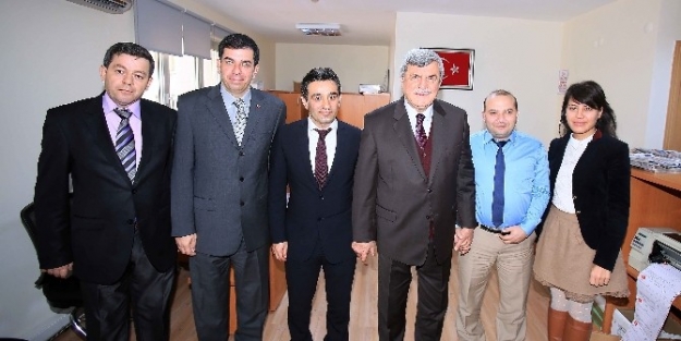 Karaosmanoğlu Ziyaretlerini Sürdürüyor