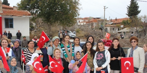 ’kadın Ve Siyaset’ Urla’da Konuşulacak