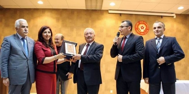 Cü’de ‘iş Dünyasından Haber Var’ Adlı Konferans Düzenlendi