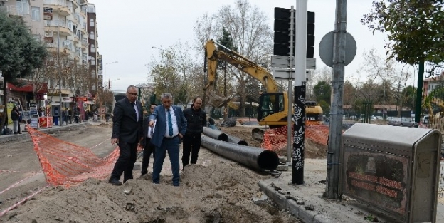 Isparta’da Yeraltı Otopark İnşaati Devam Ediyor