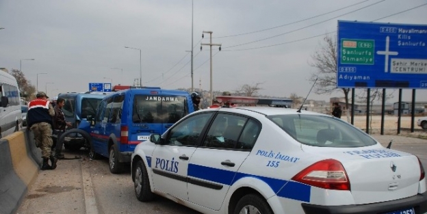 Gaziantep’te Zincirleme Kaza: 2’si Asker 5 Yaralı