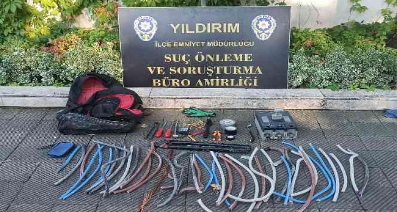 Bursa'da trafo fareleri yakayı ele verdi