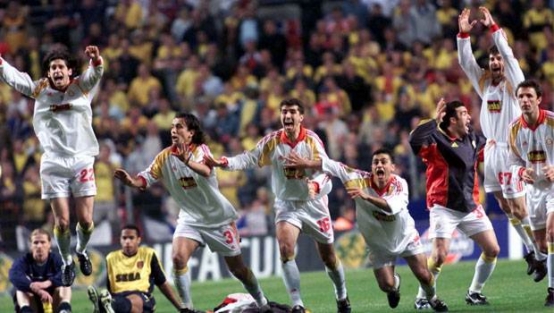 Bedelli askerlik için formasını satılığa çıkardı!