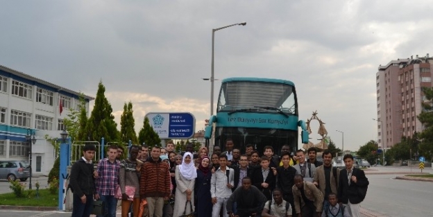 Neü’lü Uluslararası Öğrencilere Gezi Düzenlendi
