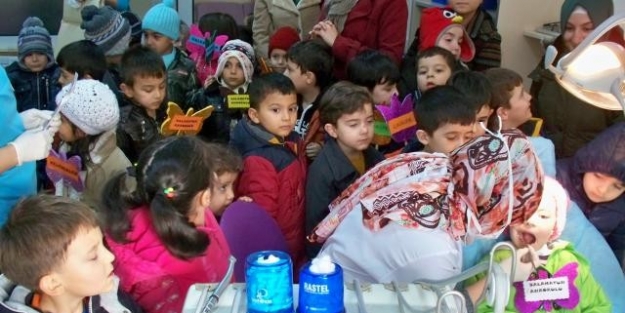 Anaokulu Öğrencileri Ağız Ve Diş Sağlığı Merkezi’ni Ziyaret Etti