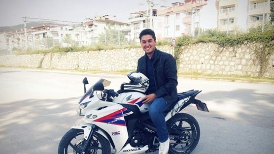 Motosikletten Düşen Kişi Yaralandı