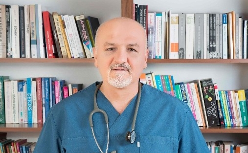 Topuk Dikeni Eklem Kireçlenmelerini Tetikliyor