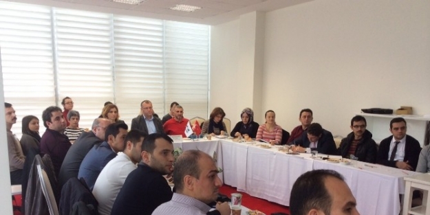 Kartepe Belediye Personeli Seminerde