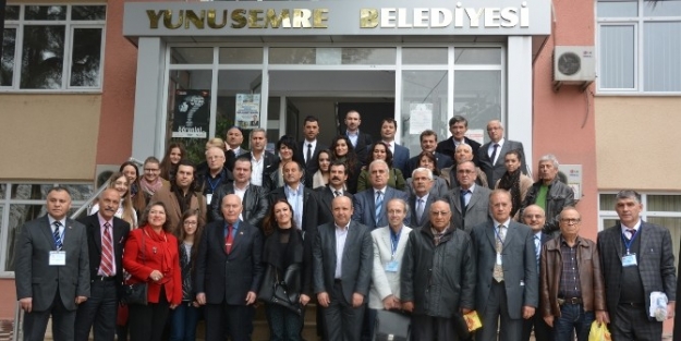 Yunusemre Belediyesi Ünlü Edebiyatçıları Ve Şairleri Ağırladı