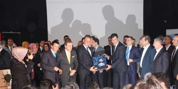 Tavşanlı Ak Parti’de Yeni Başkan Hilmi Gümüş