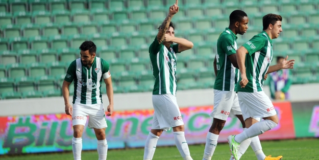 Bursaspor şeytanın bacağını kırdı!